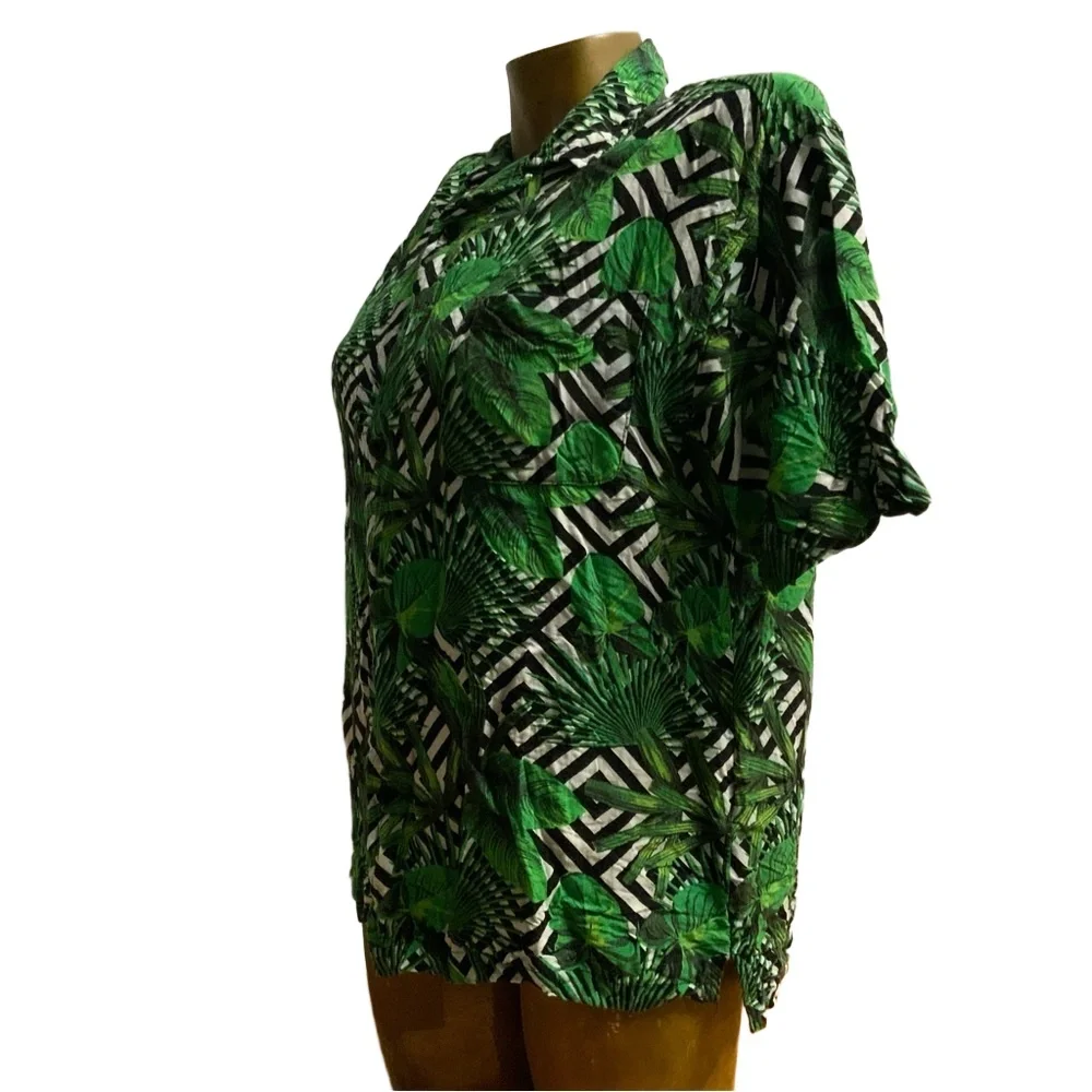 EUC Super Massive Short Sleeve Small - Picture 4 of 6